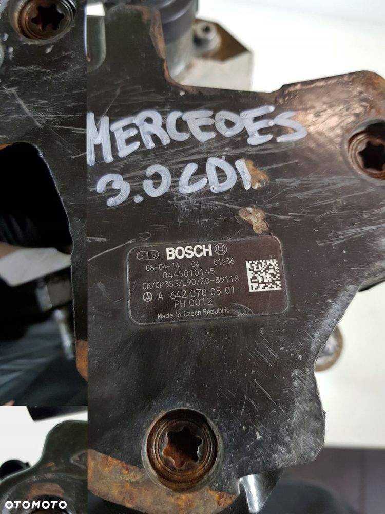 POMPA WTRYSKOWA MERCEDES 3.0 CDI 642 A6420700501 - 9