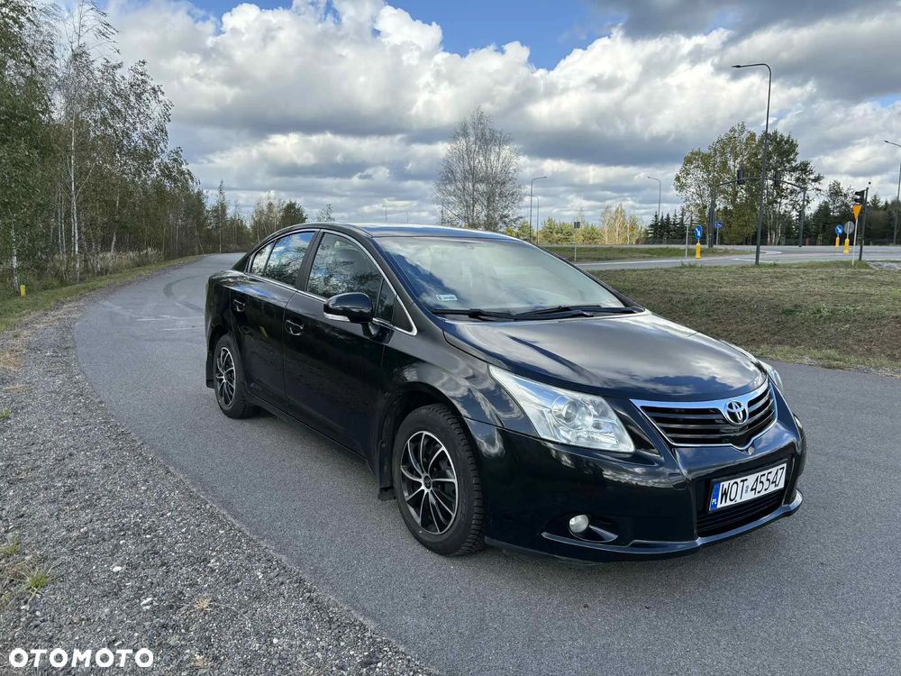 Toyota Avensis - 14