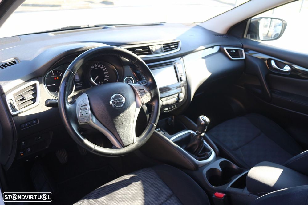 Nissan Qashqai 1.6 dCi N-Tec - 24