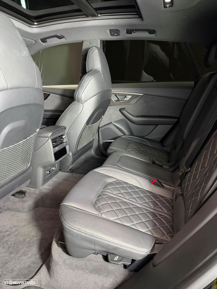 Audi SQ8 TFSI quattro Tiptronic - 17