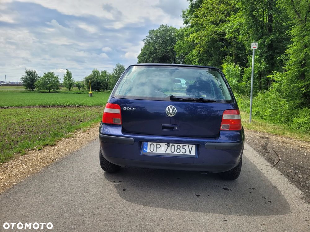 Volkswagen Golf - 13