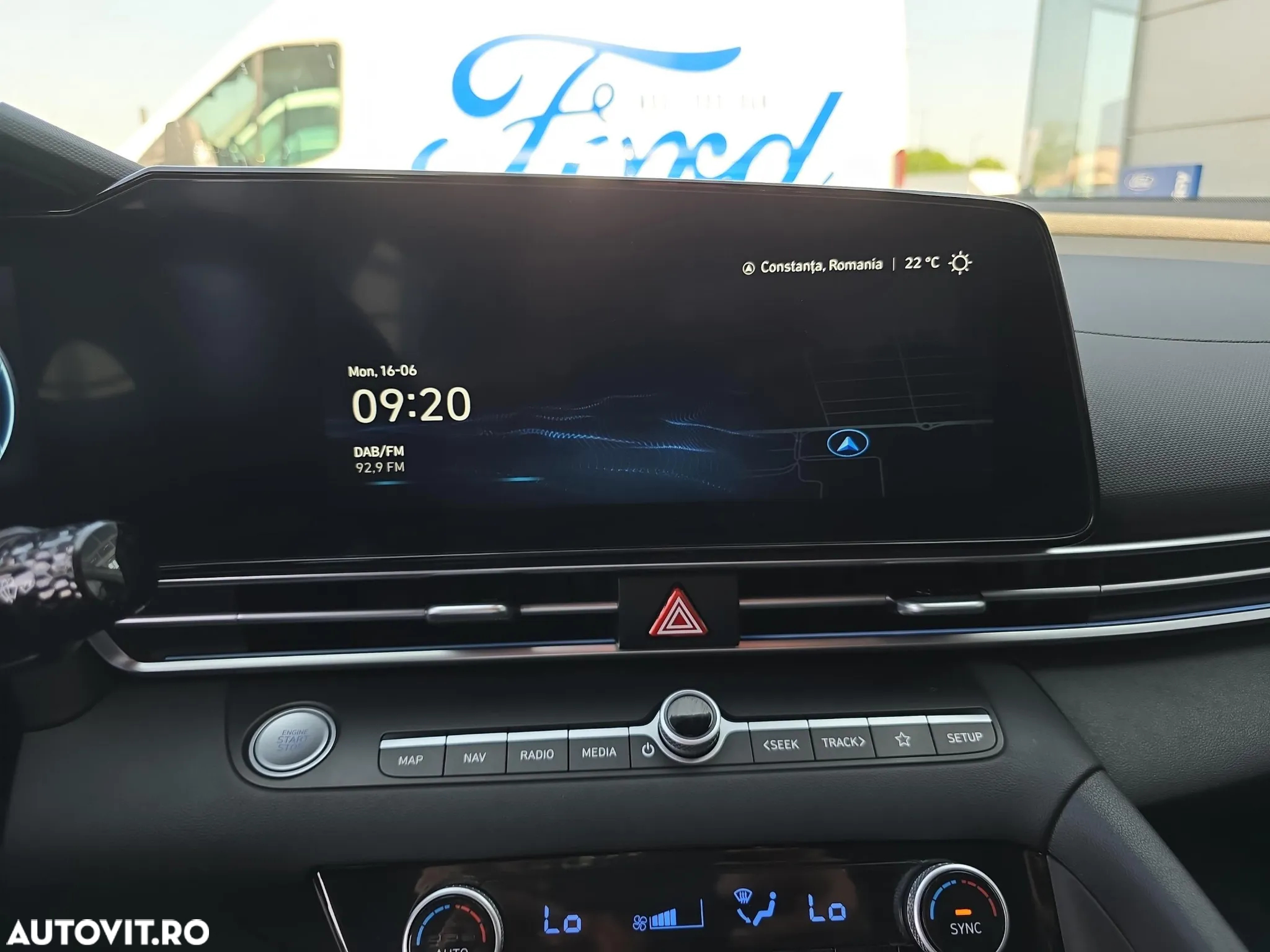 Hyundai Elantra - 14