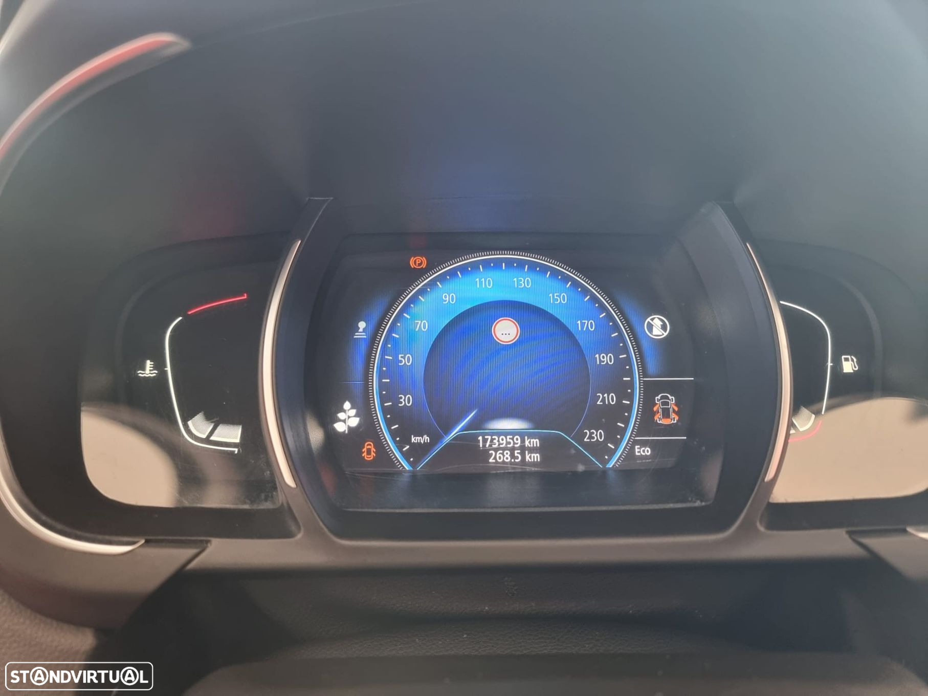 Renault Grand Scénic 1.6 dCi Intens SS - 11