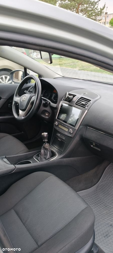 Toyota Avensis - 7