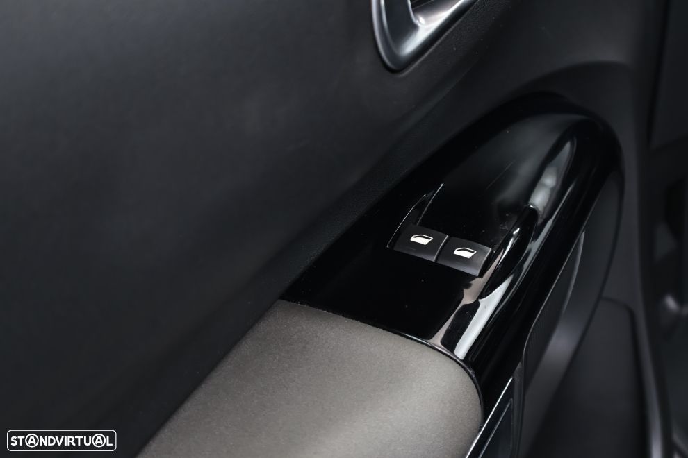 Citroën C4 Cactus 1.5 BlueHDi Shine - 25