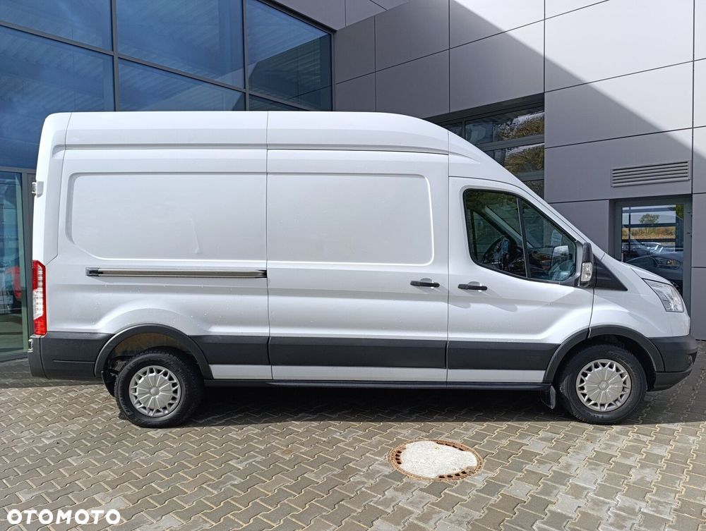 Ford transit trend - 5