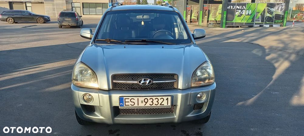 Hyundai Tucson 2.0 CRDi Premium - 2