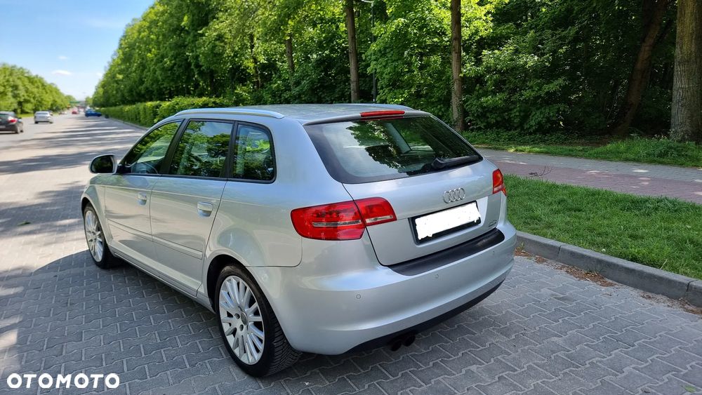 Audi A3 Sportback - 6