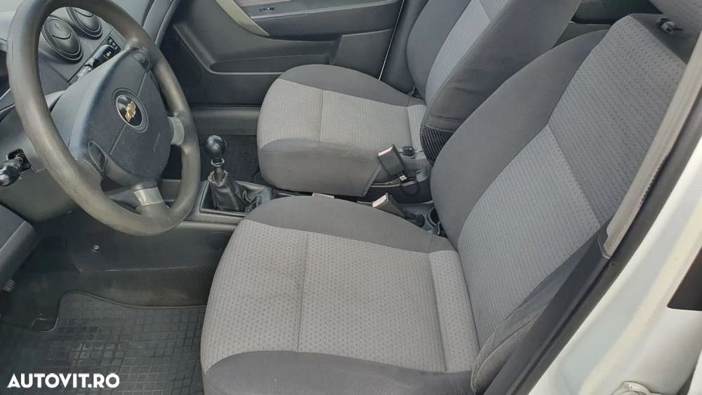 Chevrolet Aveo 1.4 BASE 58 - 10