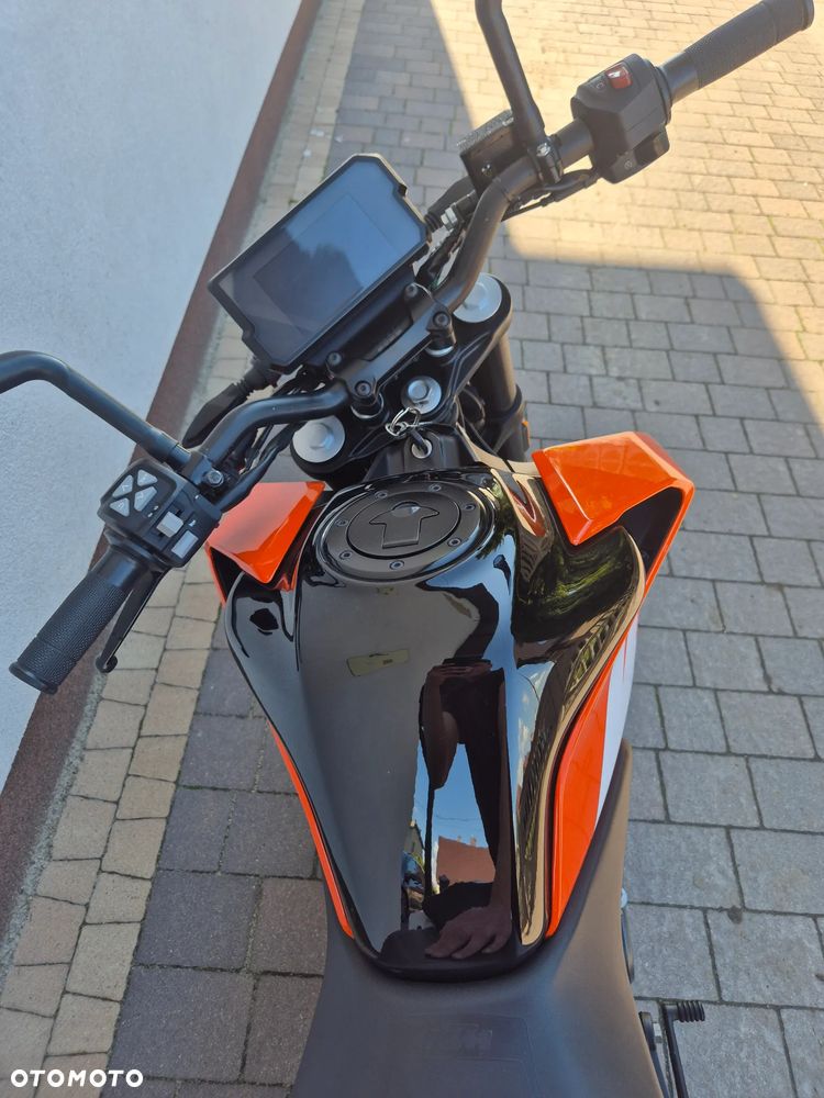 KTM Duke - 10