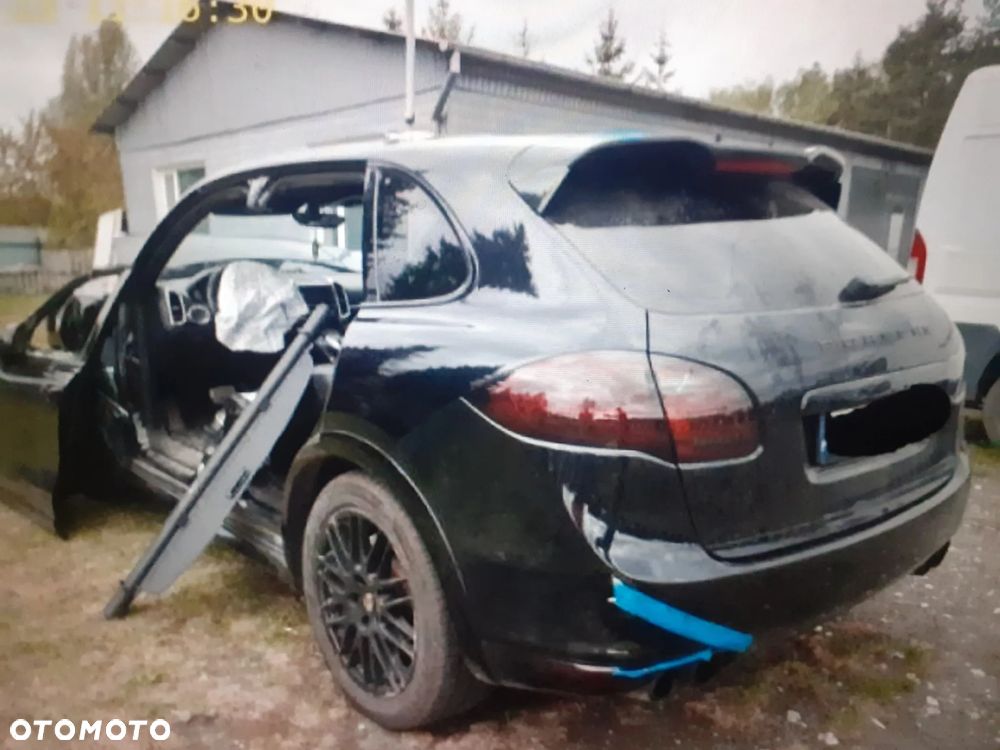 Porsche Cayenne Diesel Platinum Edition - 4