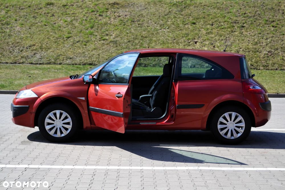 Renault Megane 1.4 16V Expression - 26