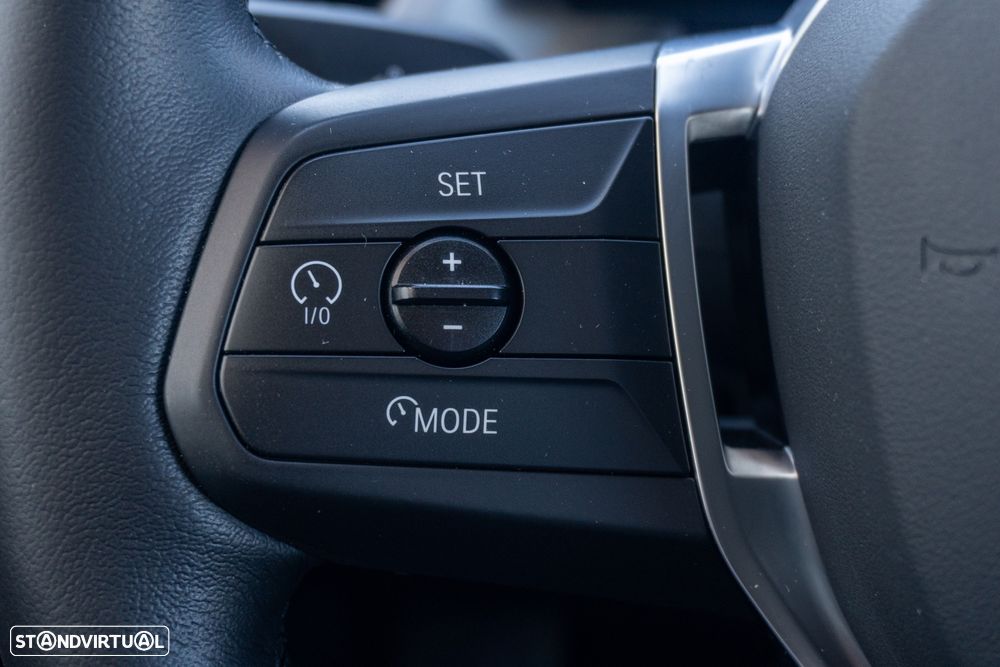 BMW 225xe Active Tourer e xDrive Edição Optimized - 19