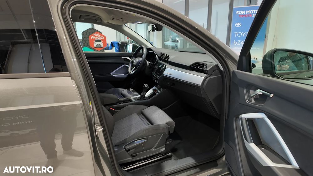 Audi Q3 45 TFSIe S tronic - 13