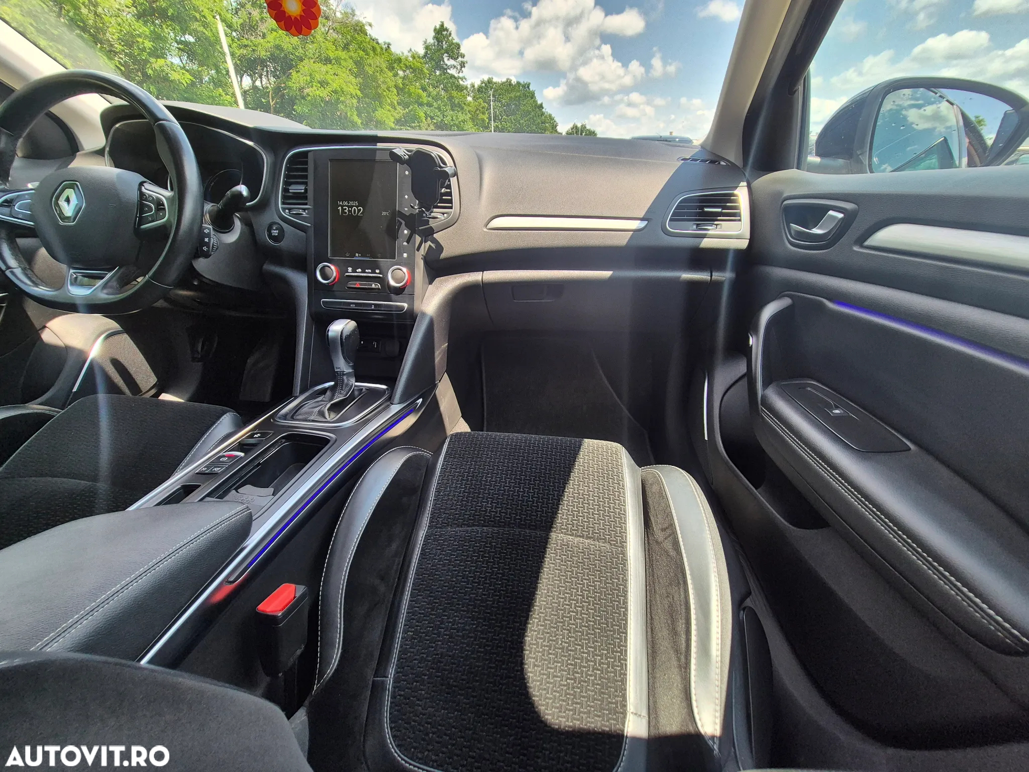 Renault Megane ENERGY dCi EDC Intens - 15