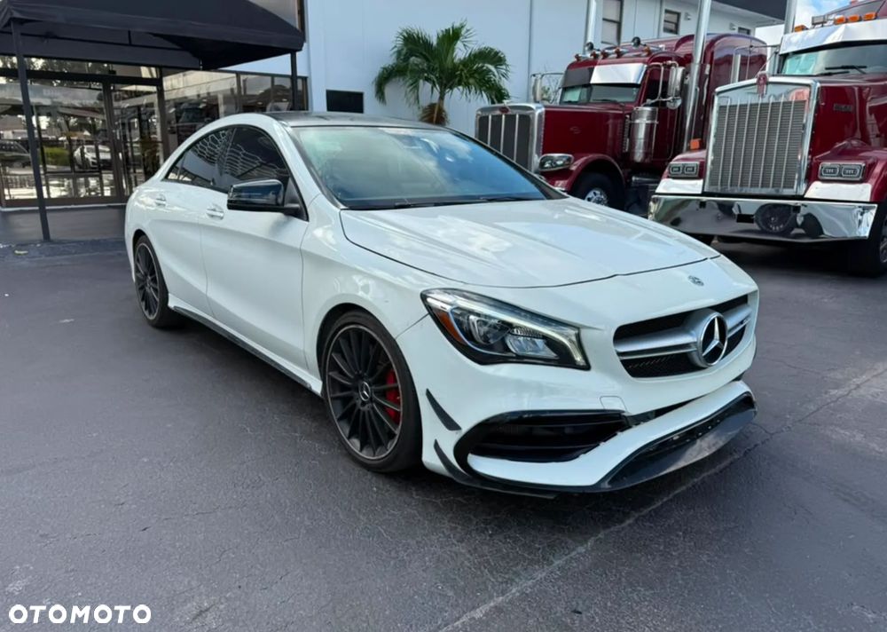 Mercedes-Benz Cla 2017 photo 2