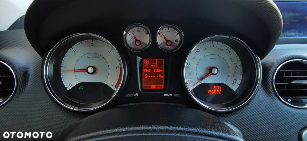 Peugeot 308 HDi FAP 110 Platinum - 10