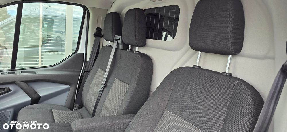 Ford Transit Custom - 11