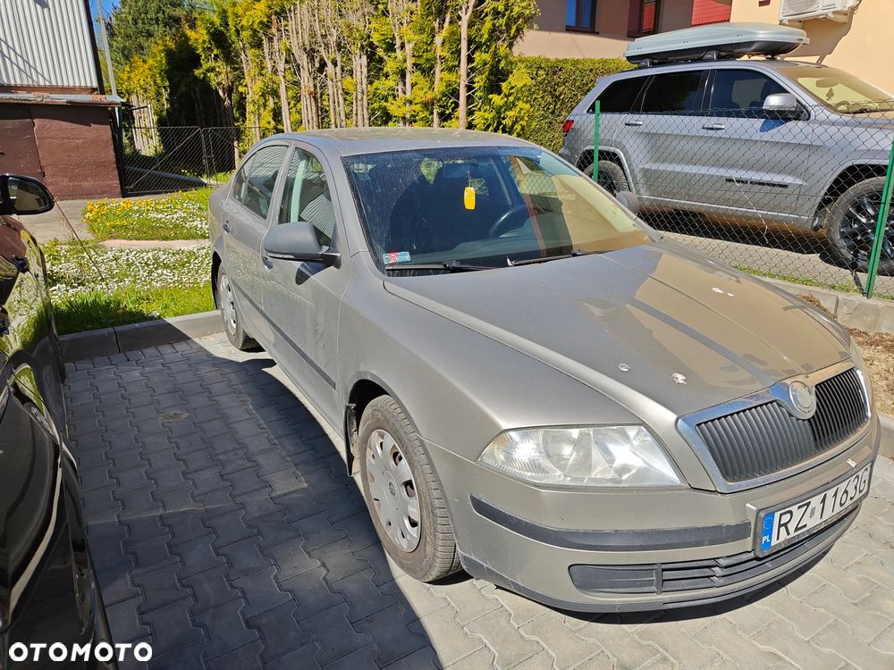 Skoda Octavia 1.6 - 3