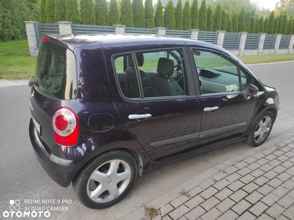 Renault Modus - 16