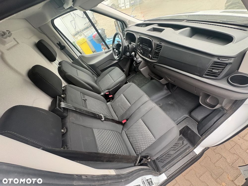 Wnętrze kabiny części fotele deska TRANSIT MK8 LIFT 2019- ORYGINAŁ NOWY - 2