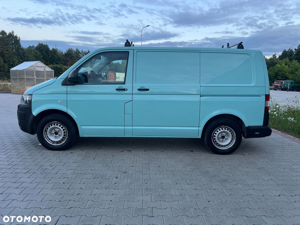 Volkswagen Transporter T5 - 2
