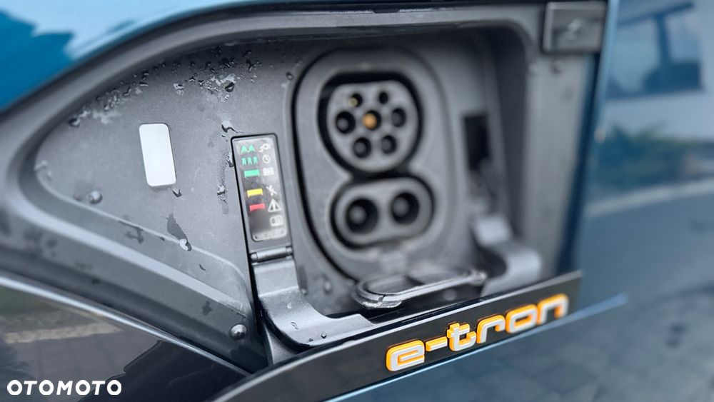 Audi e-tron 50 Quattro - 25