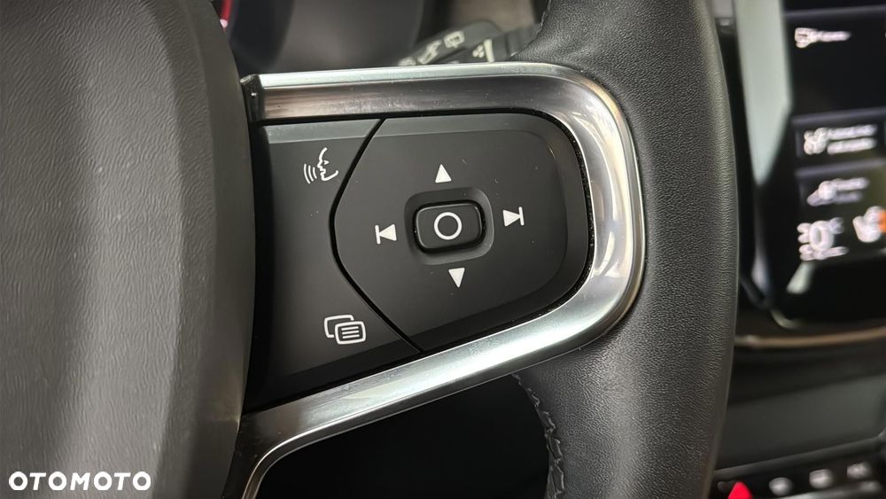 Volvo XC 40 T3 Inscription - 27