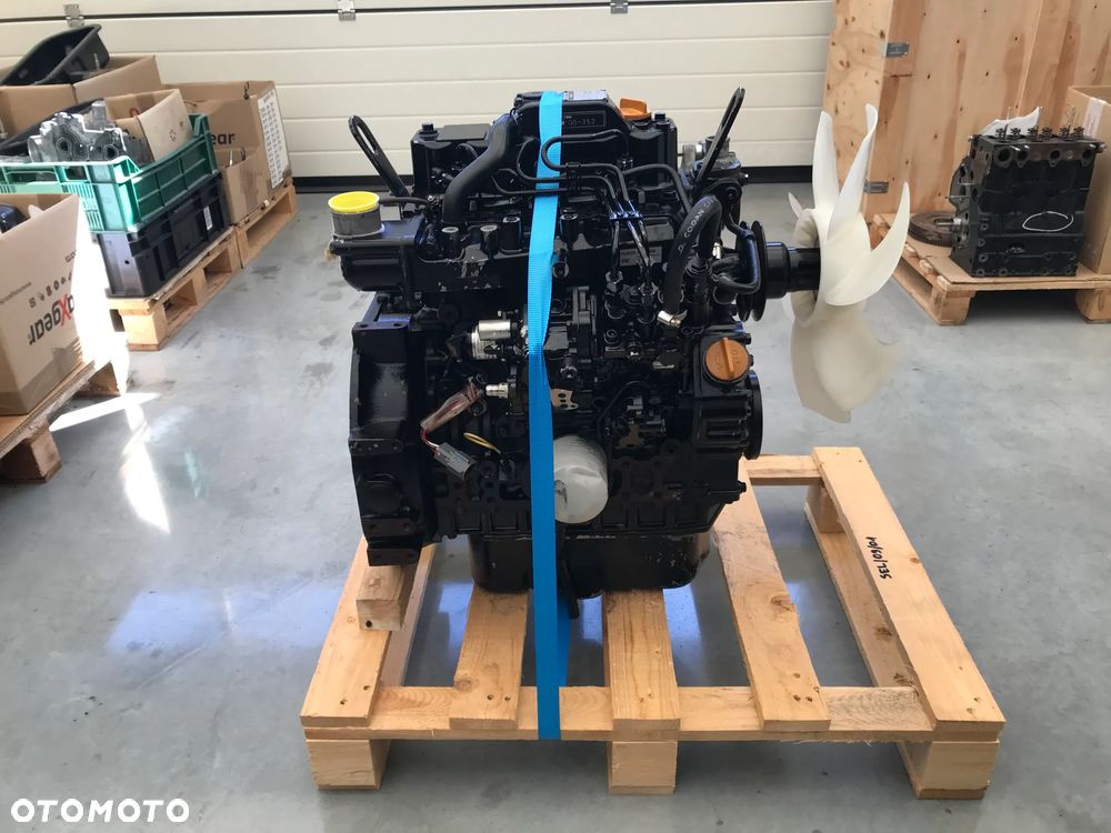 SILNIK YANMAR 3TNV88 12500netto - 4