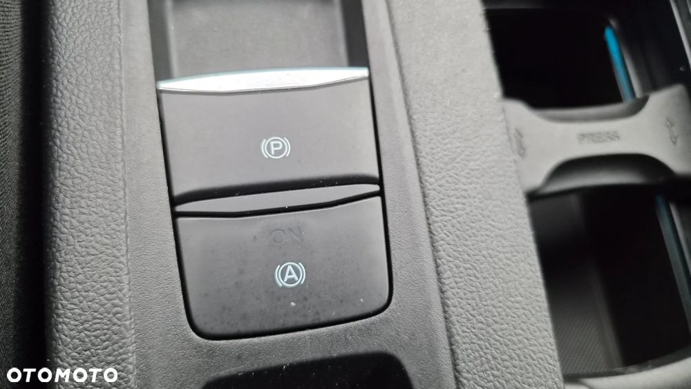Ford Focus 1.5 EcoBlue Start-Stopp-System TITANIUM STYLE - 22
