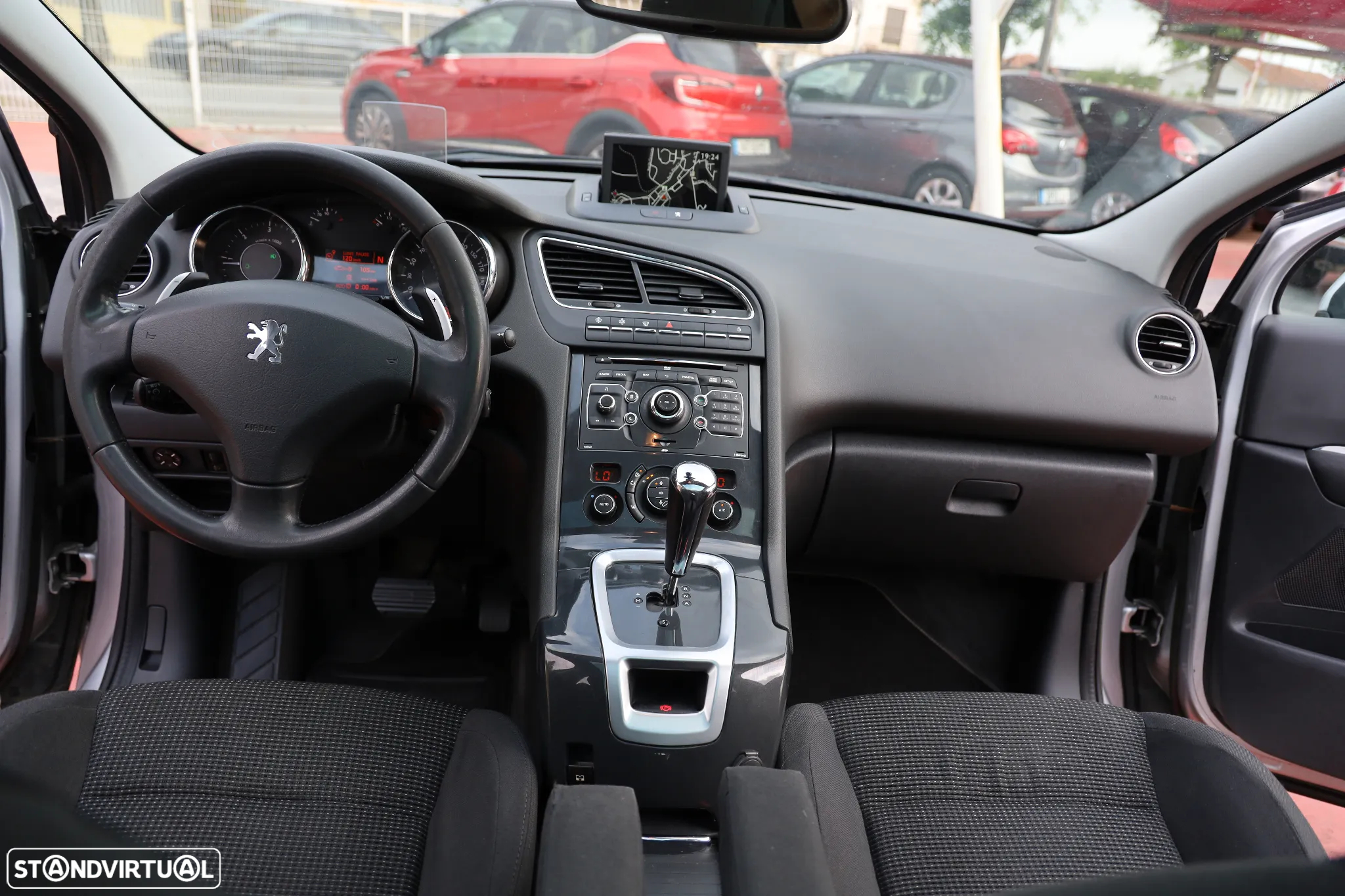 Peugeot 5008 e-HDI 115 ETG6 Stop&Start Active - 23