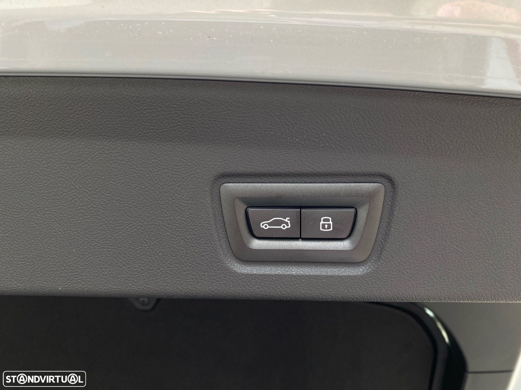 BMW i4 eDrive40 Pack Desportivo M Pro - 18