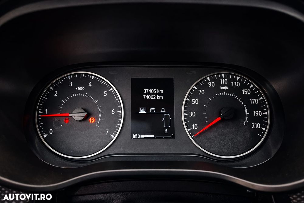 Dacia Sandero Stepway TCe 90 MT6 Comfort - 10