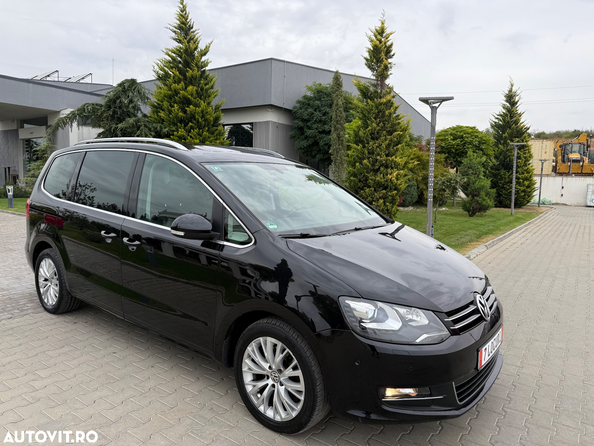 Volkswagen Sharan 2.0 TDI DSG Blue Motion Highline - 6