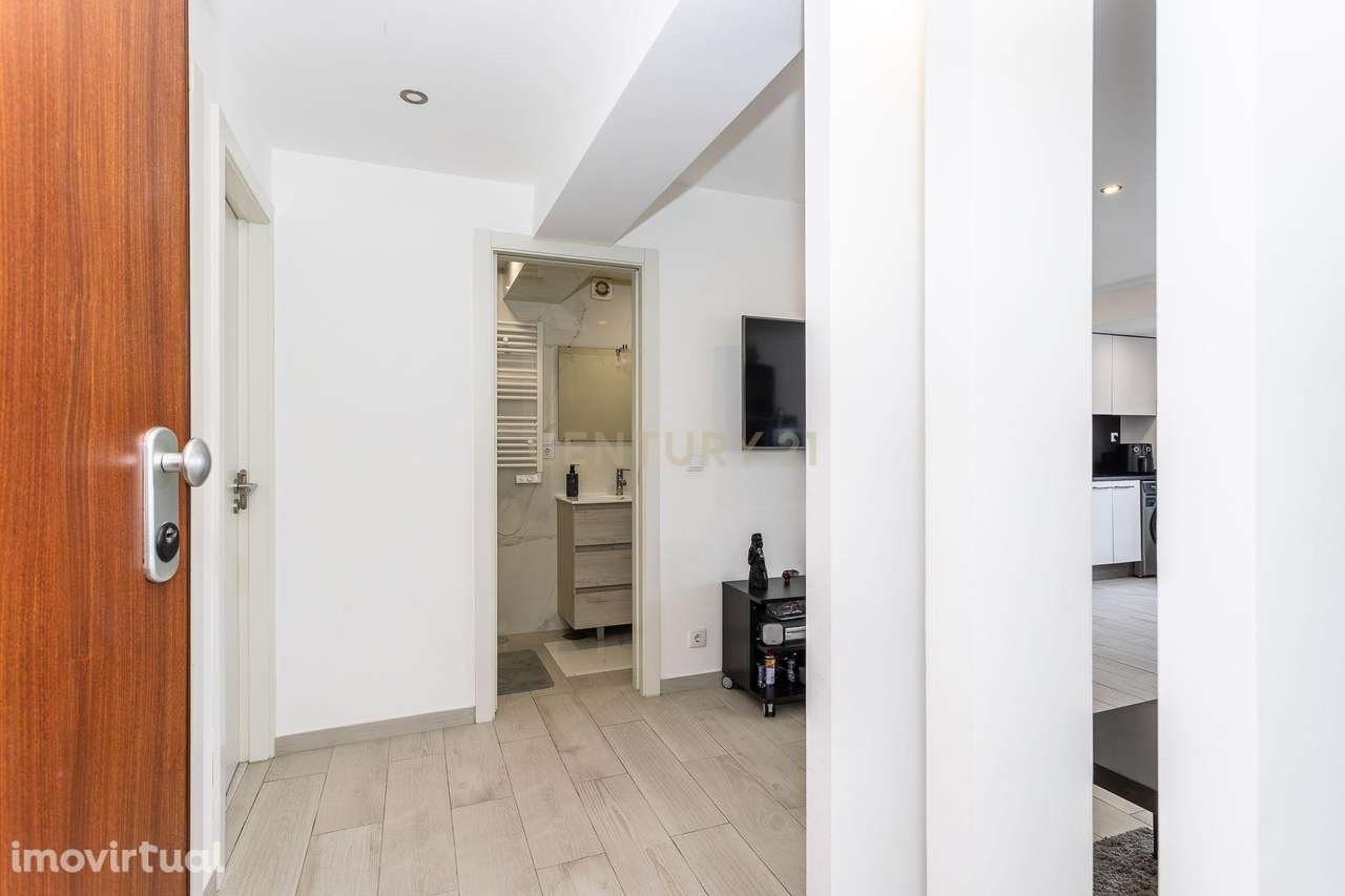 T2 Totalmente Remodelado - Marvila - Grande imagem: 4/17