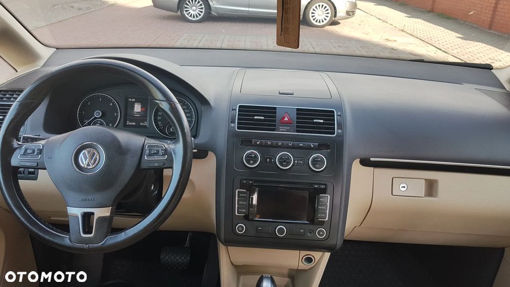 Volkswagen Touran 2.0 TDI DPF Highline DSG - 21