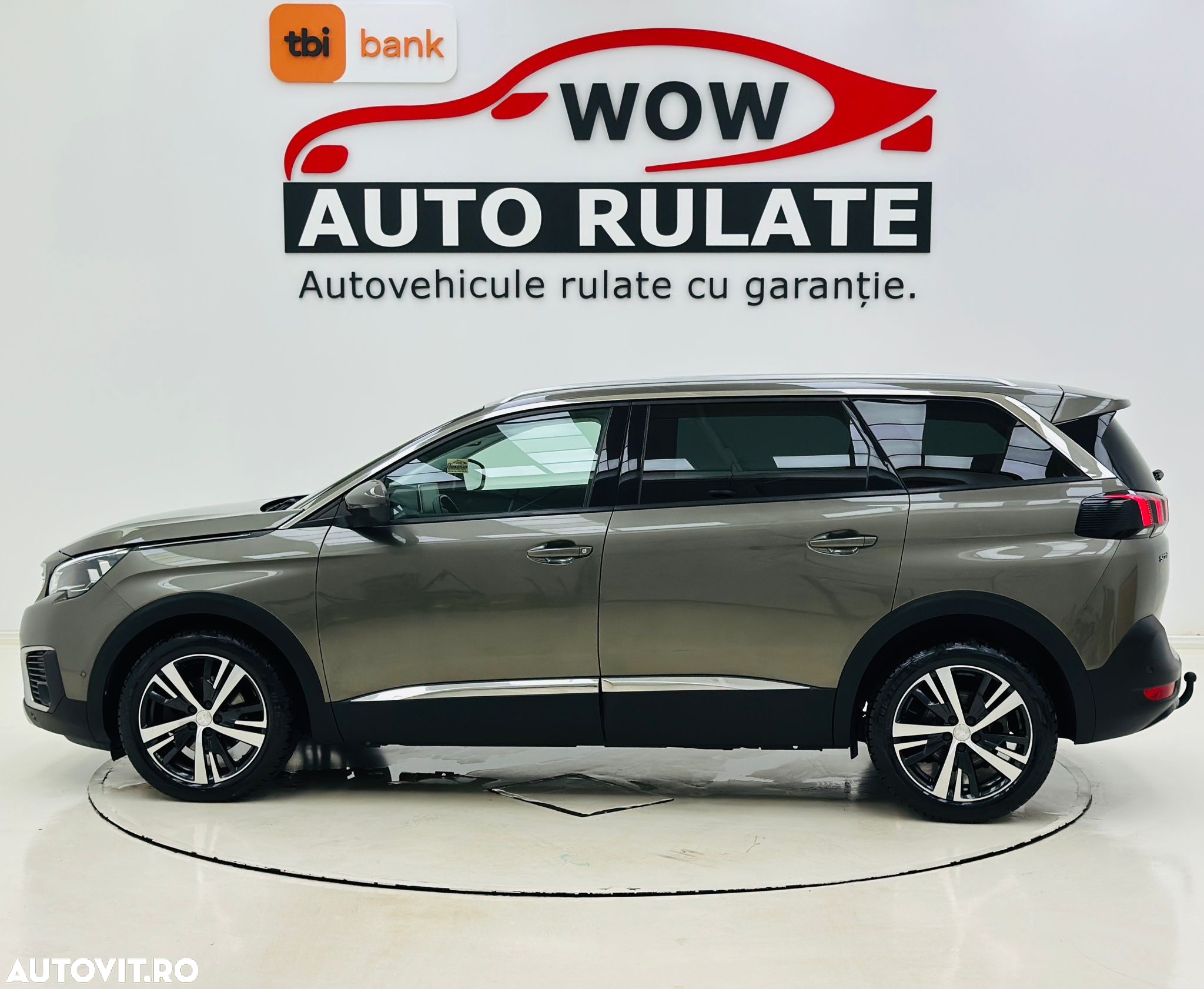 Peugeot 5008 - 10