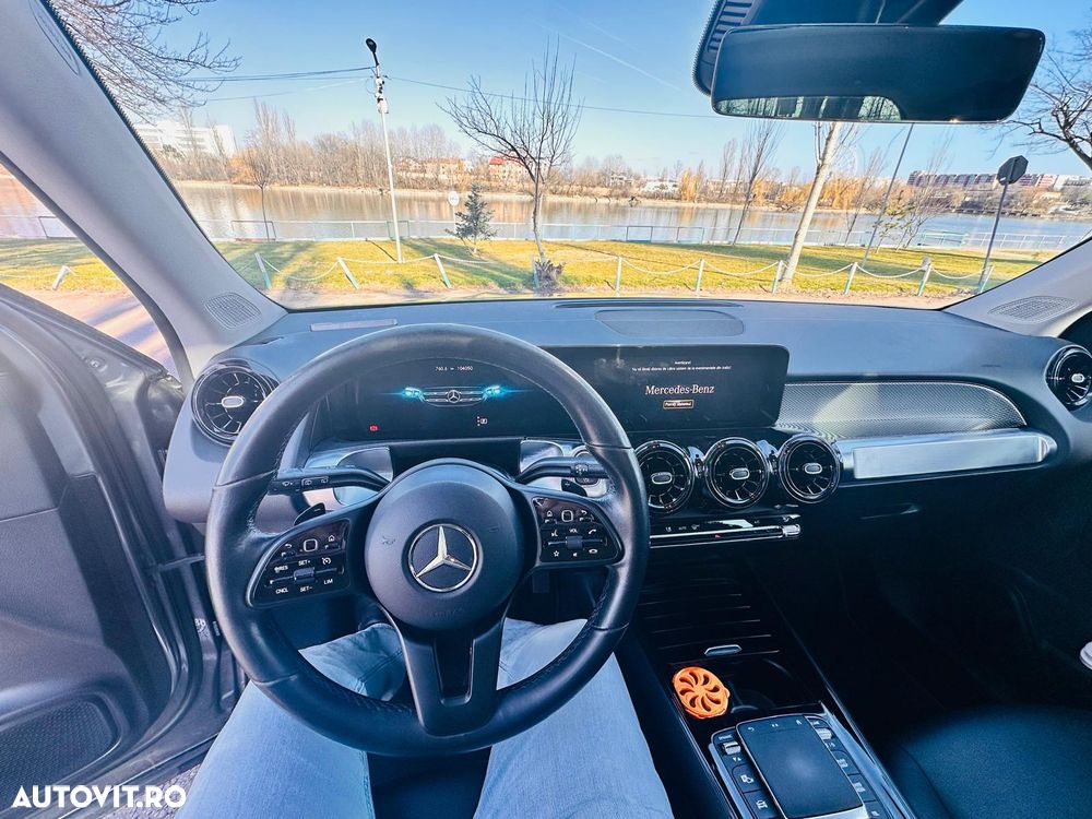 Mercedes-Benz GLB 180 7G-DCT Progressive - 15