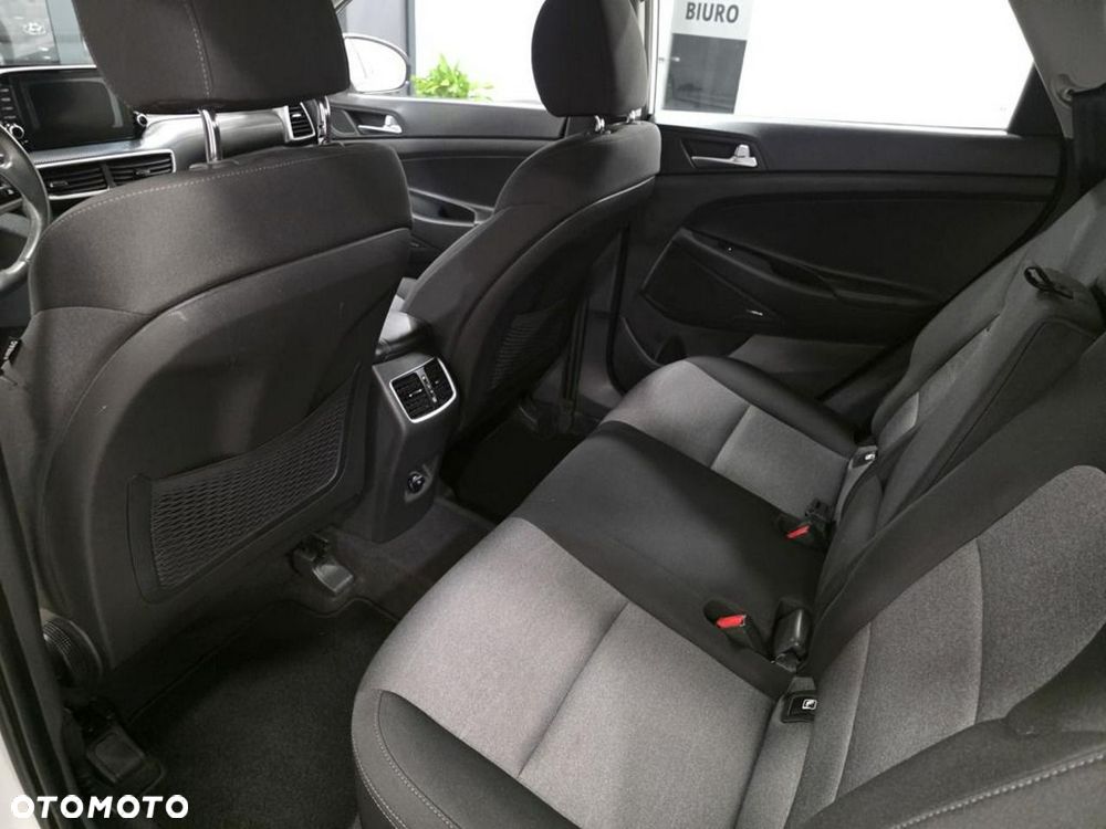 Hyundai Tucson 1.6 GDI BlueDrive Style 2WD - 14