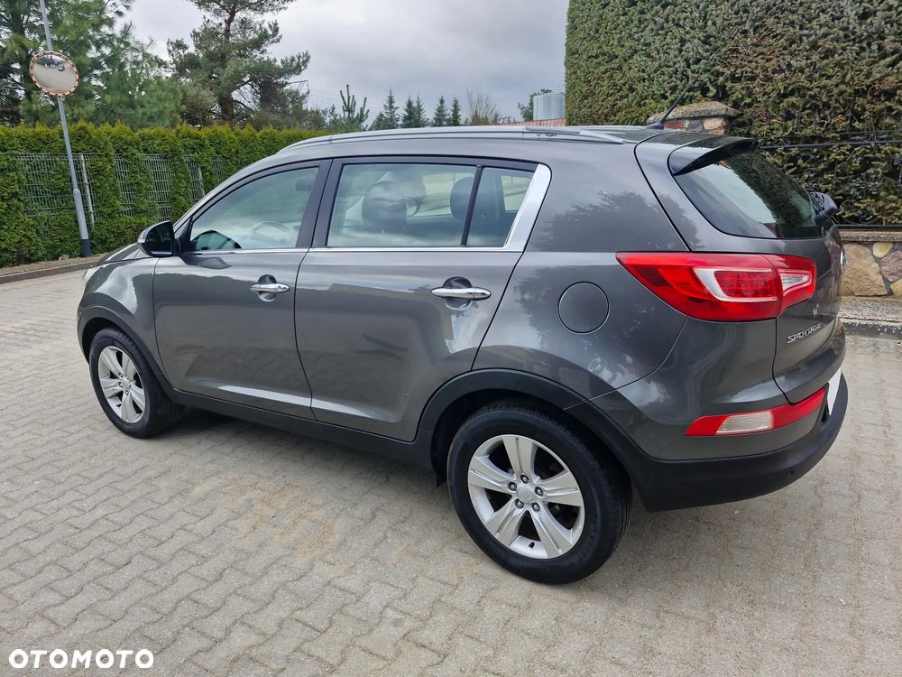Kia Sportage 2.0 CVVT 2WD Automatik Vision - 30