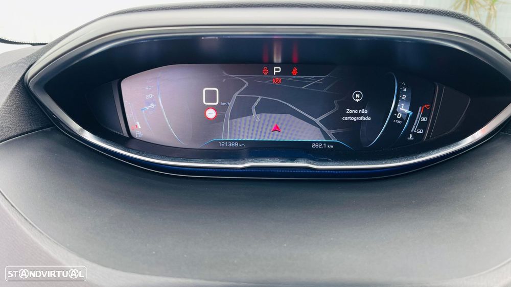 Peugeot 3008 1.5 BlueHDi Allure EAT8 - 16