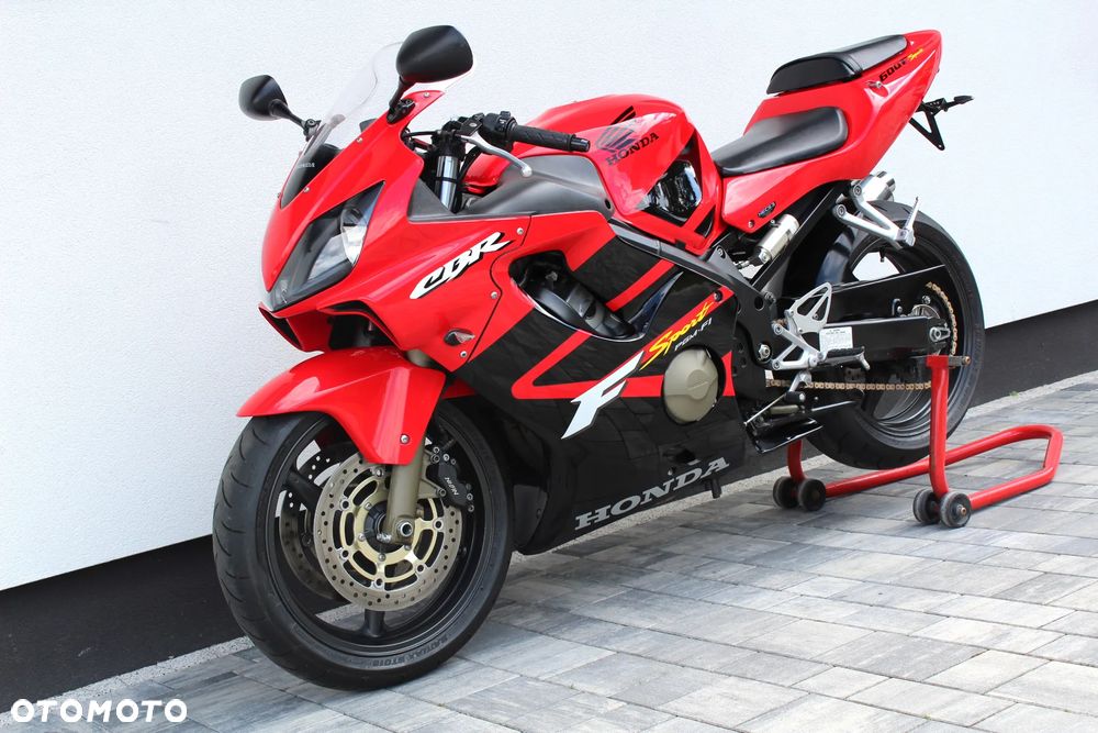 Honda CBR - 1
