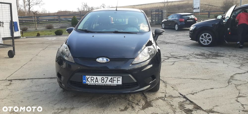 Ford Fiesta - 24
