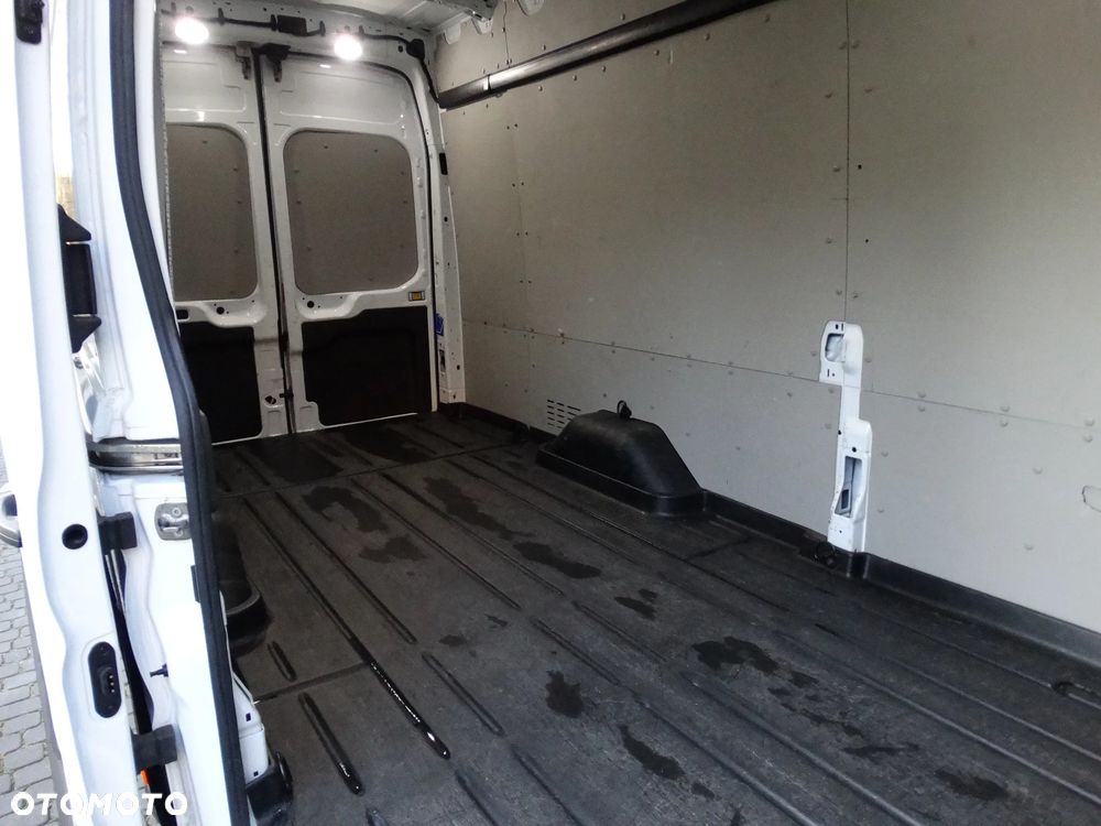 Ford Transit L4H3 FV23% - 16