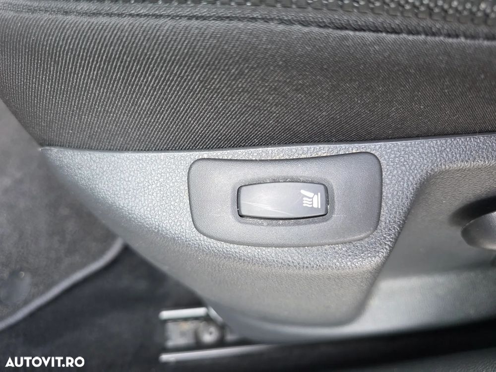 Renault Captur (ENERGY) dCi 90 EDC INTENS - 16