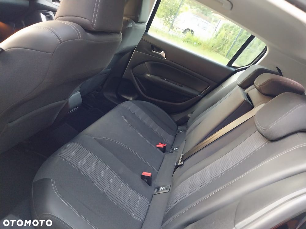 Peugeot 308 BlueHDi 130 Stop & Start Allure Business-Paket - 20