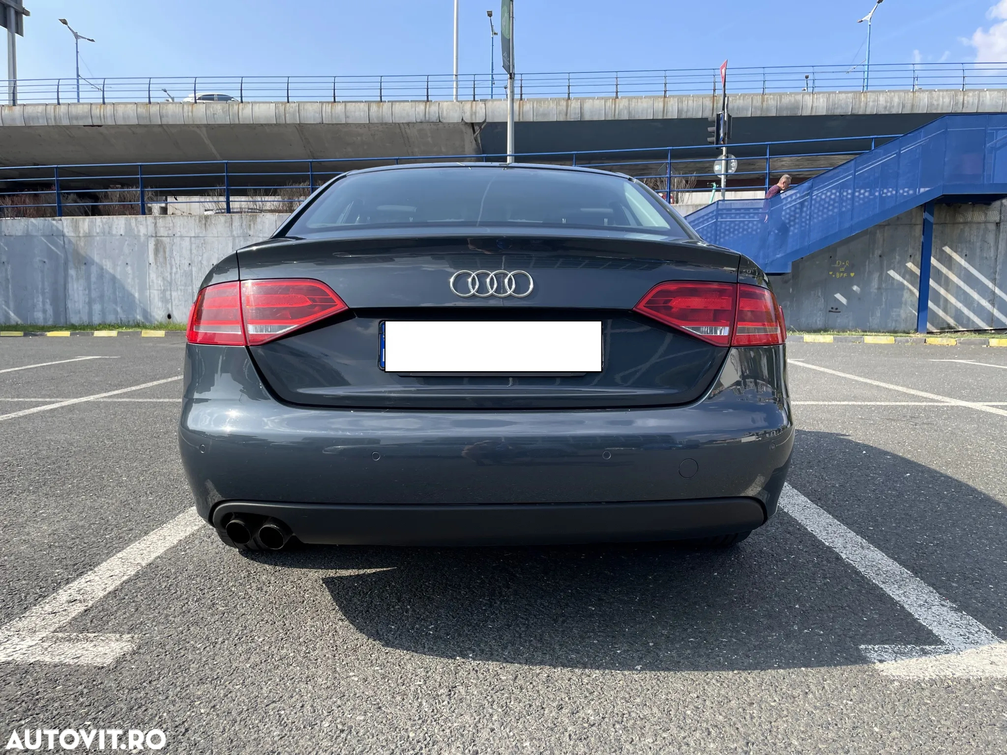 Audi A4 - 4