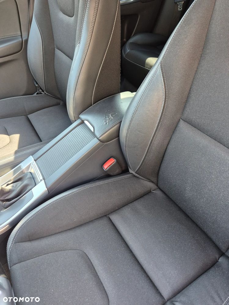 Volvo XC 60 T5 Drive-E Momentum - 7
