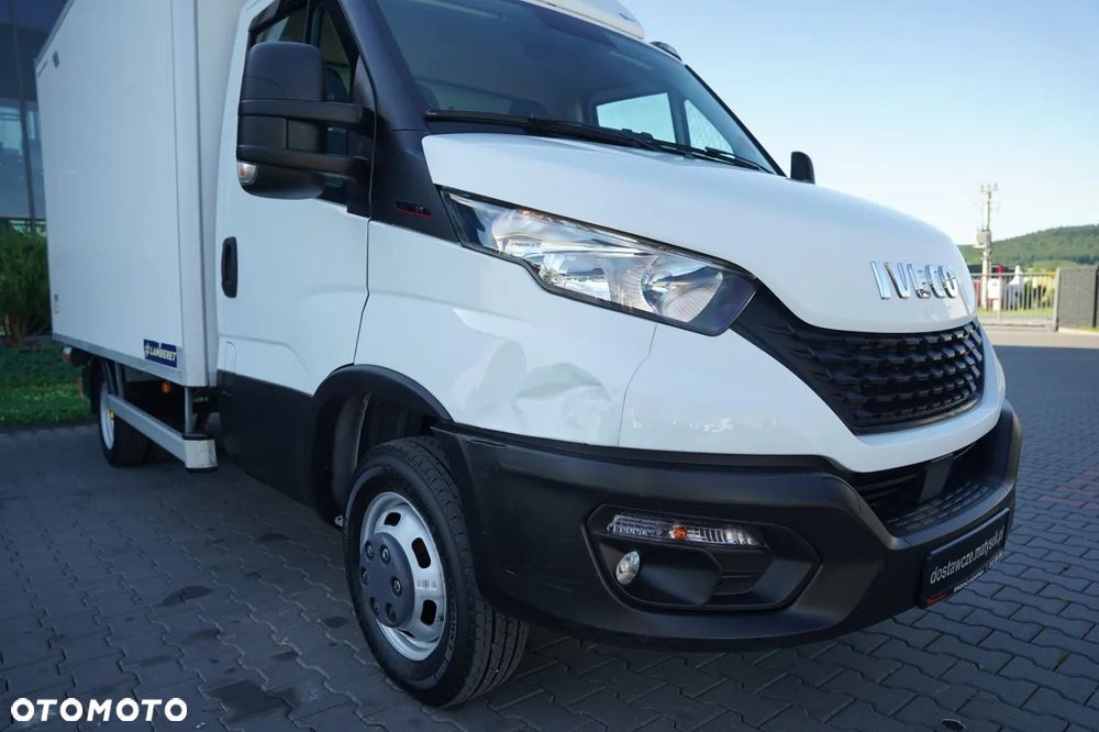 Iveco DAILY 35-160 / IZOTERMA / WINDA DHOLLANDIA / BLIŹNIAK   DMC: 3500 KG - 9