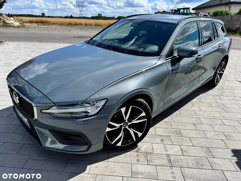 Volvo V60 B3 B DKG Essential - 14